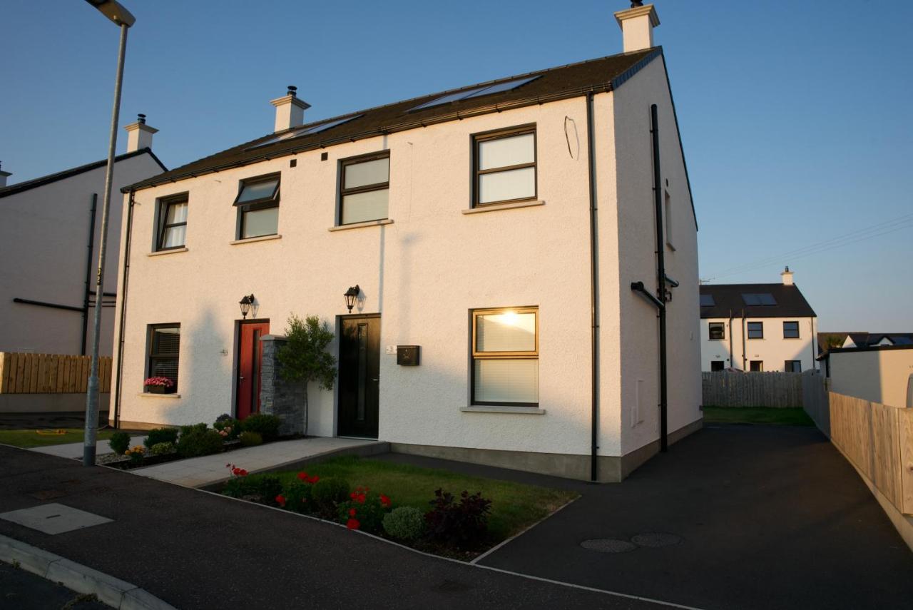 Modern 3 Bedroom Coastal Home Newry Dış mekan fotoğraf